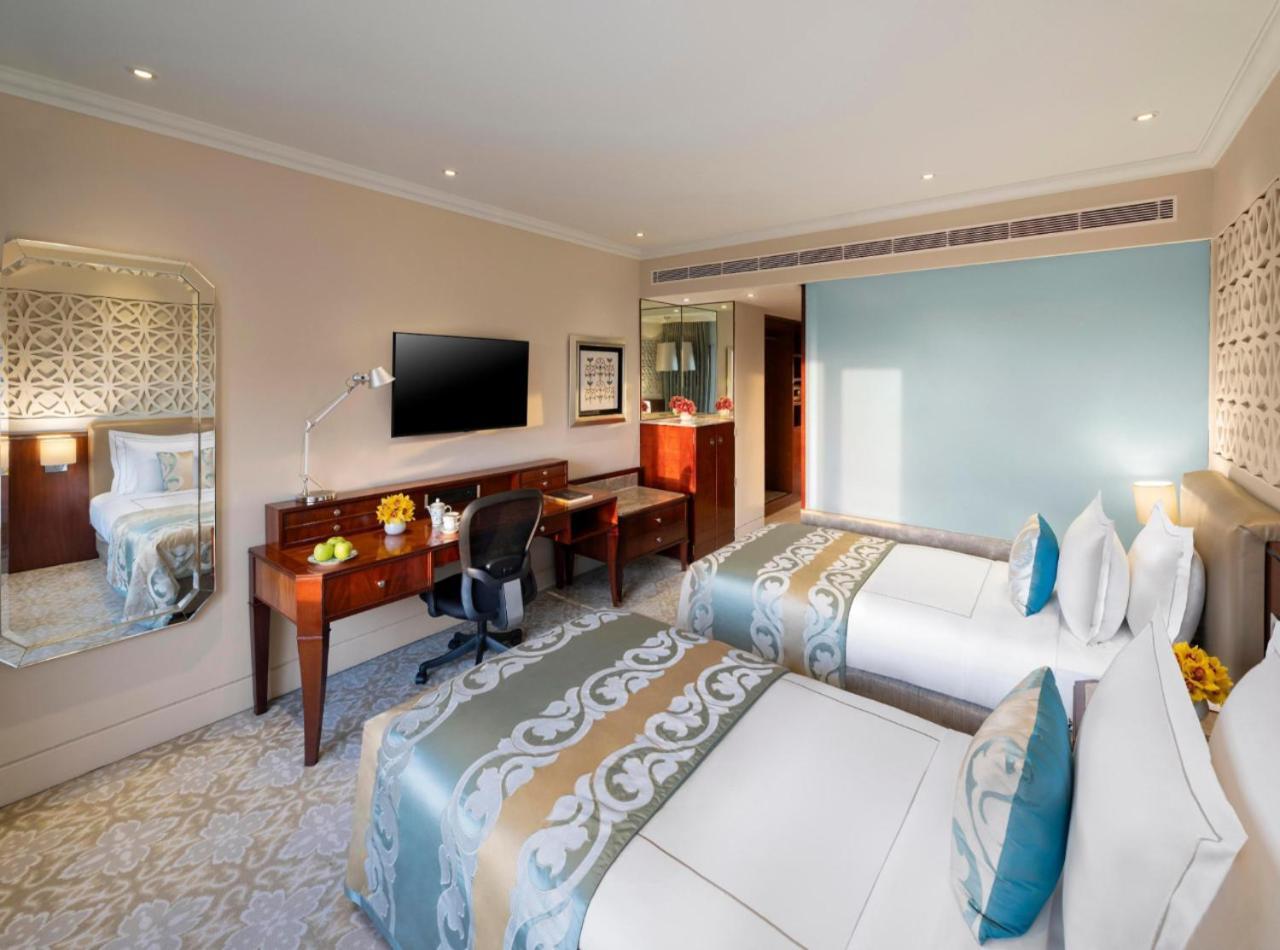 Airport President Near Delhi Airport 4* New Delhi