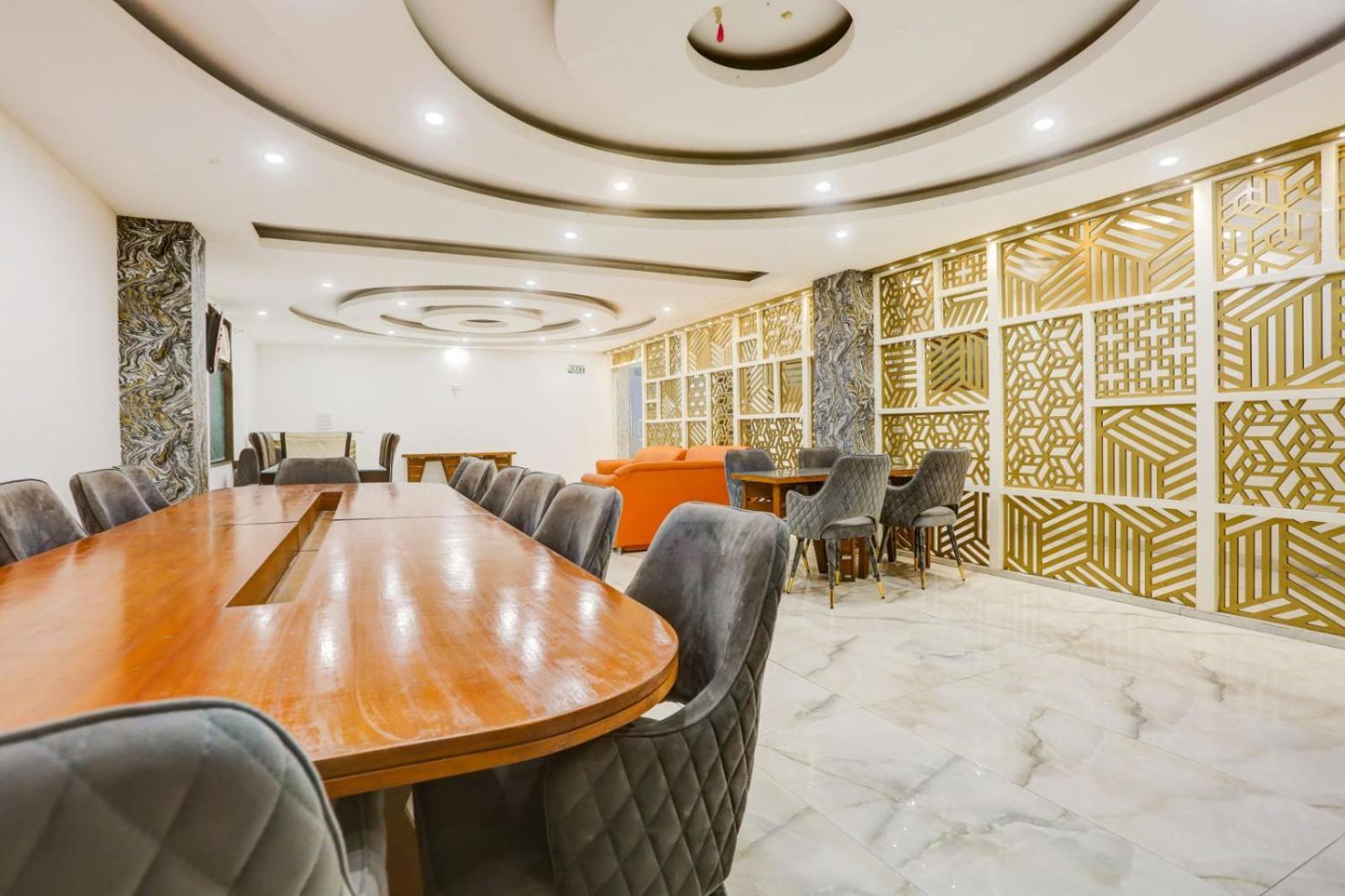 Hotel Airport President Near Delhi Airport